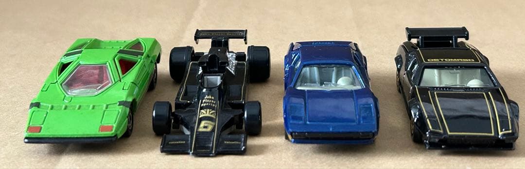 日本製 トミカ スーパーカー 4台セット