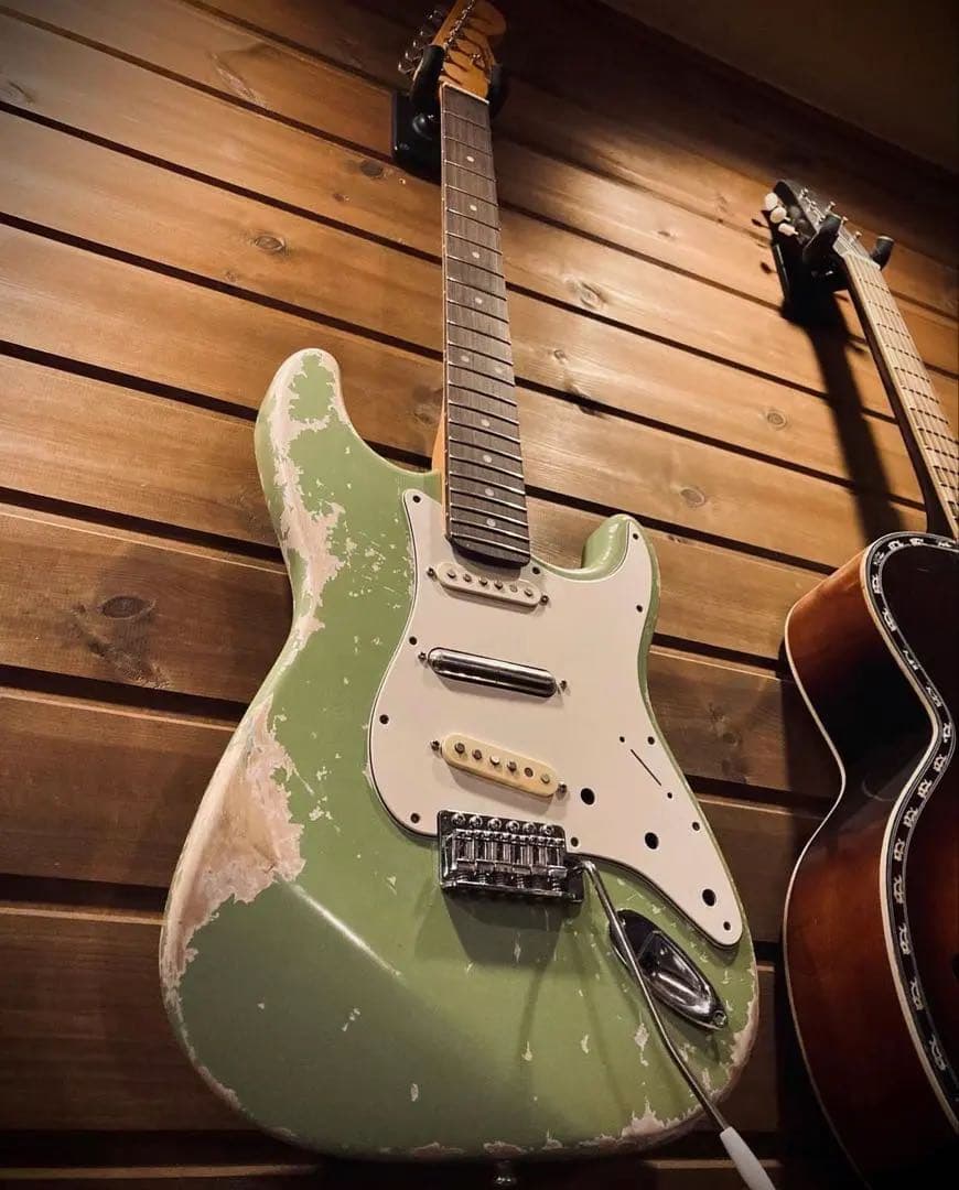 ●Moonshine Craft&Custom Component guitar