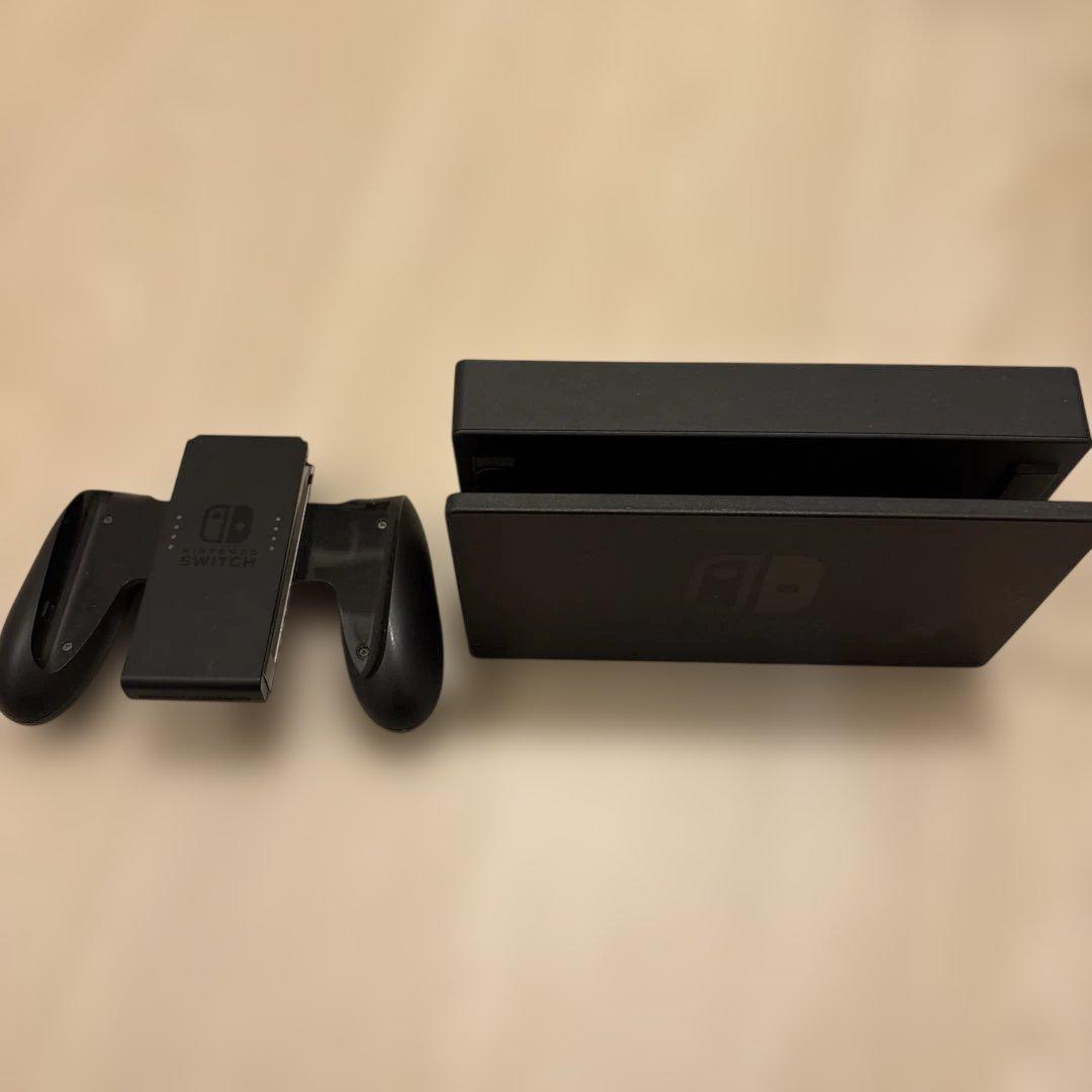 Nintendo Switch 本体＋Proコン＋Joy-Conハンドル＋その他