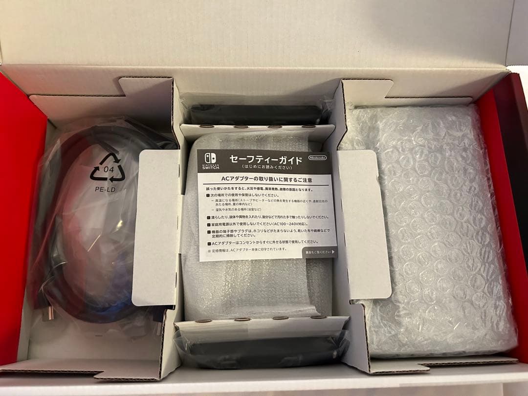 Nintendo Switch 本体 Joy-Con