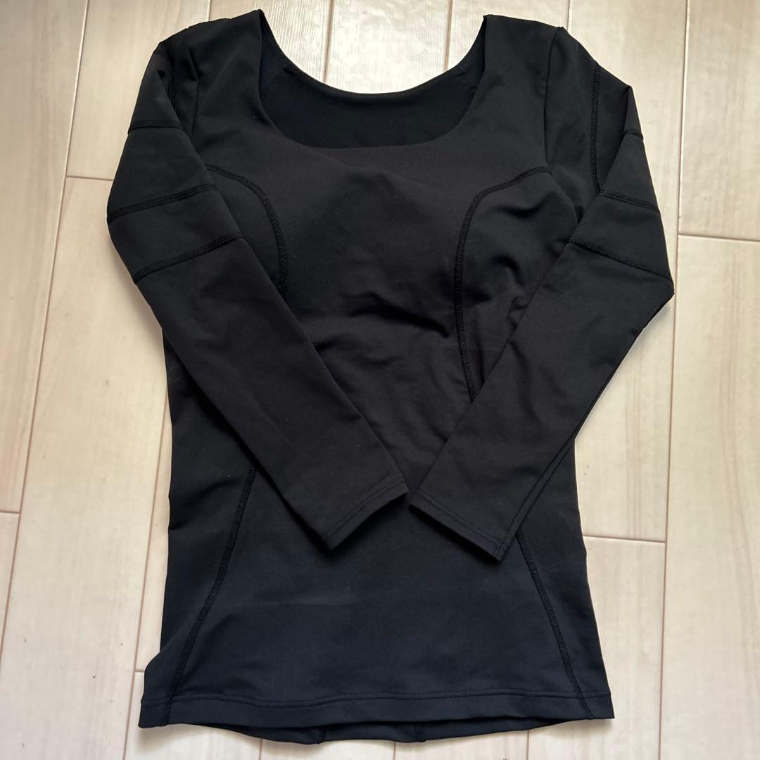 【新品未使用】LAVA Rintosull パーフェクトフォーム 上下セット　L