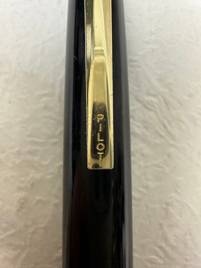 Pilot Elite 22 万年筆 ペン先22K刻印