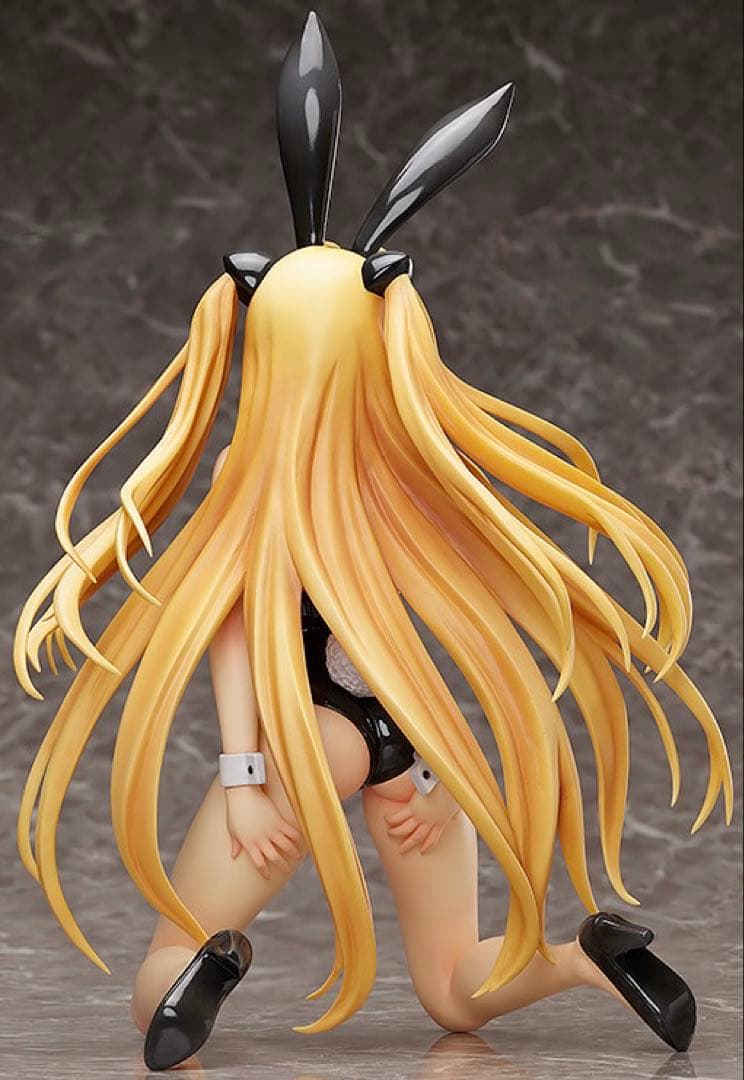 【極美品】フリーイング 金色の闇 1/4スケール 生足バニーVer.