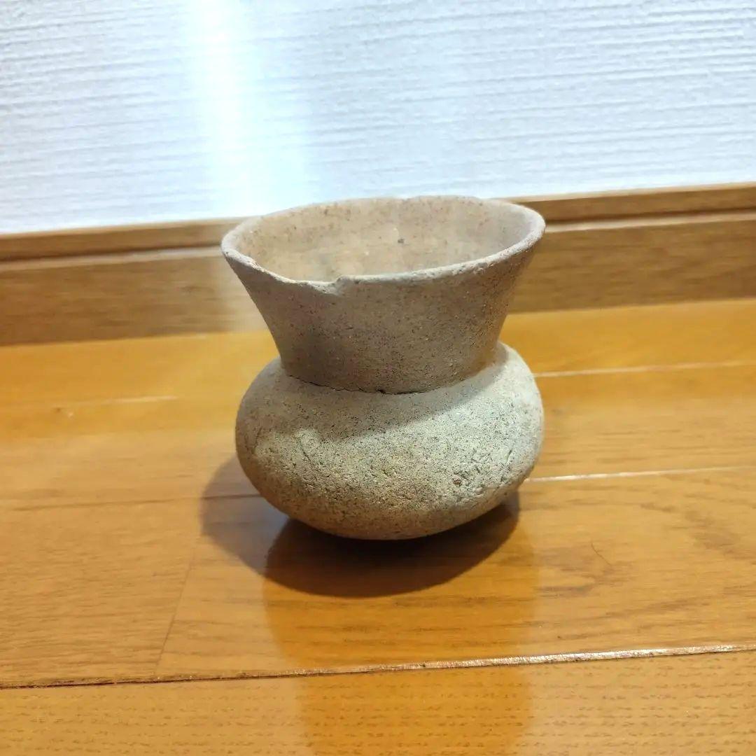 m*a様 発掘品　弥生土器の小壺　シャープな形　珍しい状態良好！