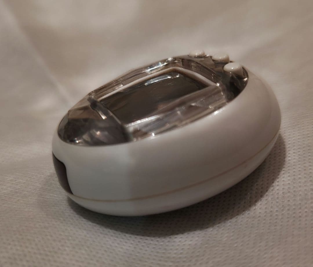 たまごっち Tamagotchi iD white 動作確認済み