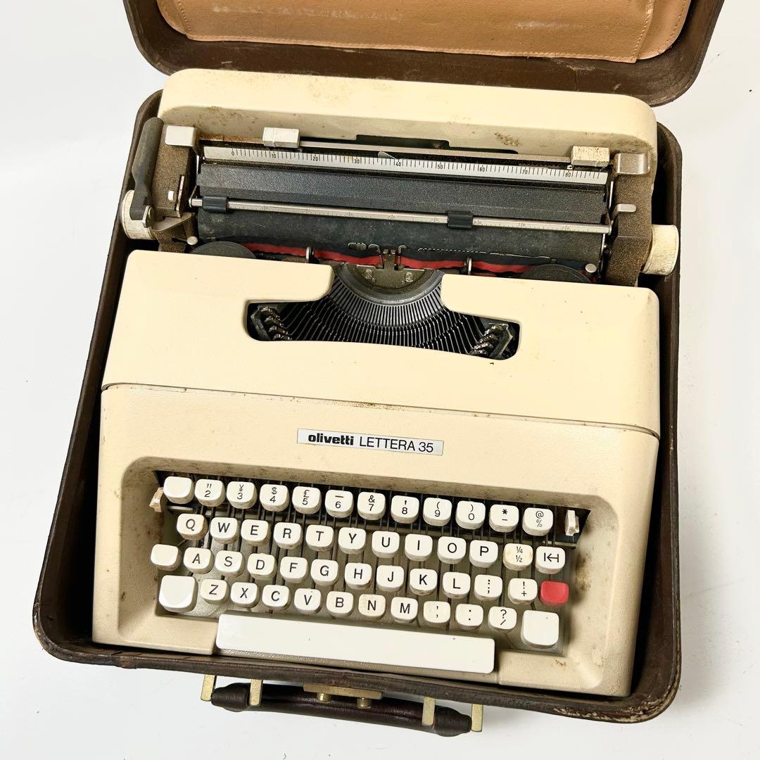 グッチ　オリベッティ　タイプライター