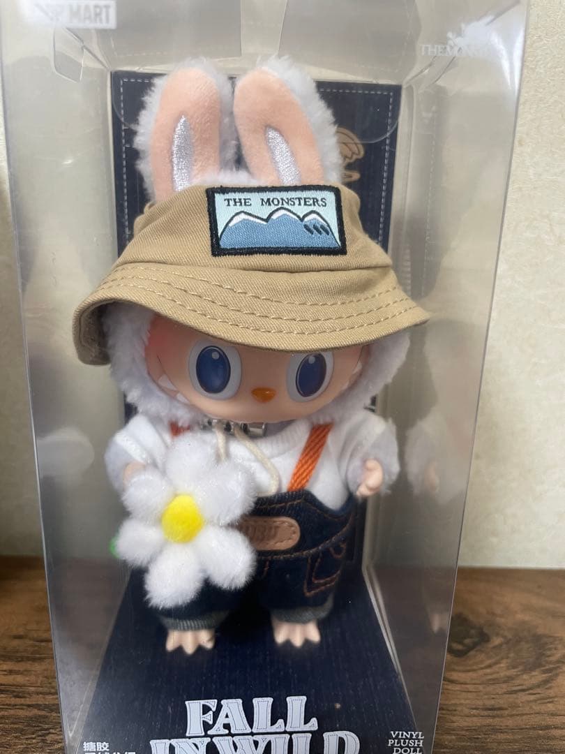 POPMARTラブブ LABUBU THE MONSTERS ぬいぐるみ 2点