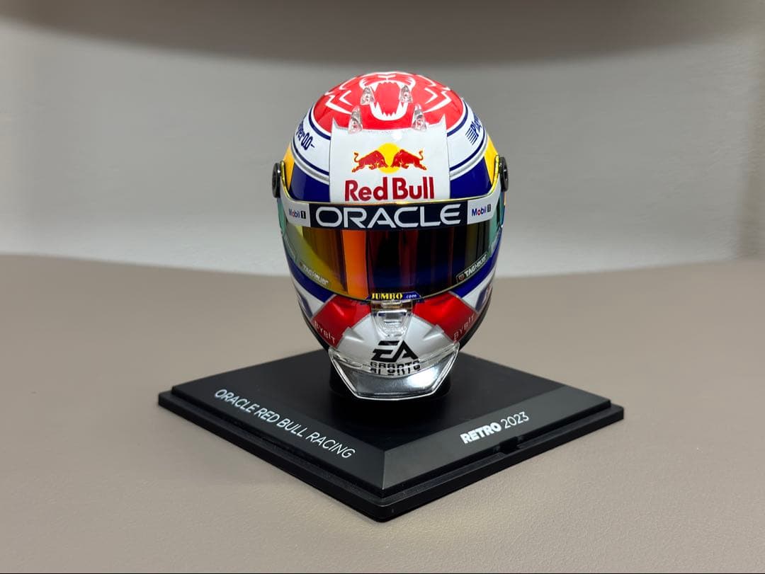 【qhmirai】M.フェルスタッペン ヘルメット2個セット1/4スケール