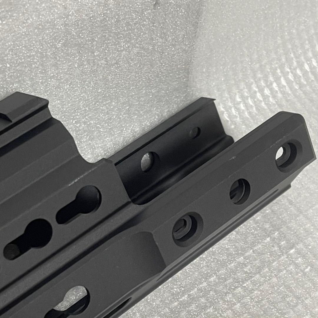 LayLax KRISS VECTOR keymod ハンドガード Sサイズ