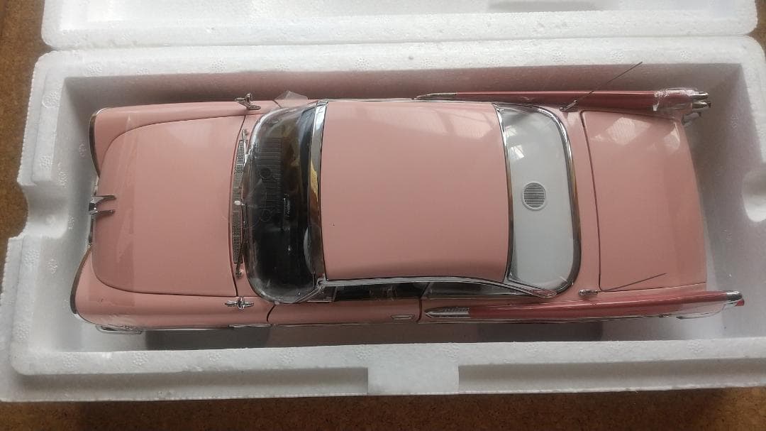 1/18 ダッジ カスタム ローヤル ランサー ハードトップ 1959