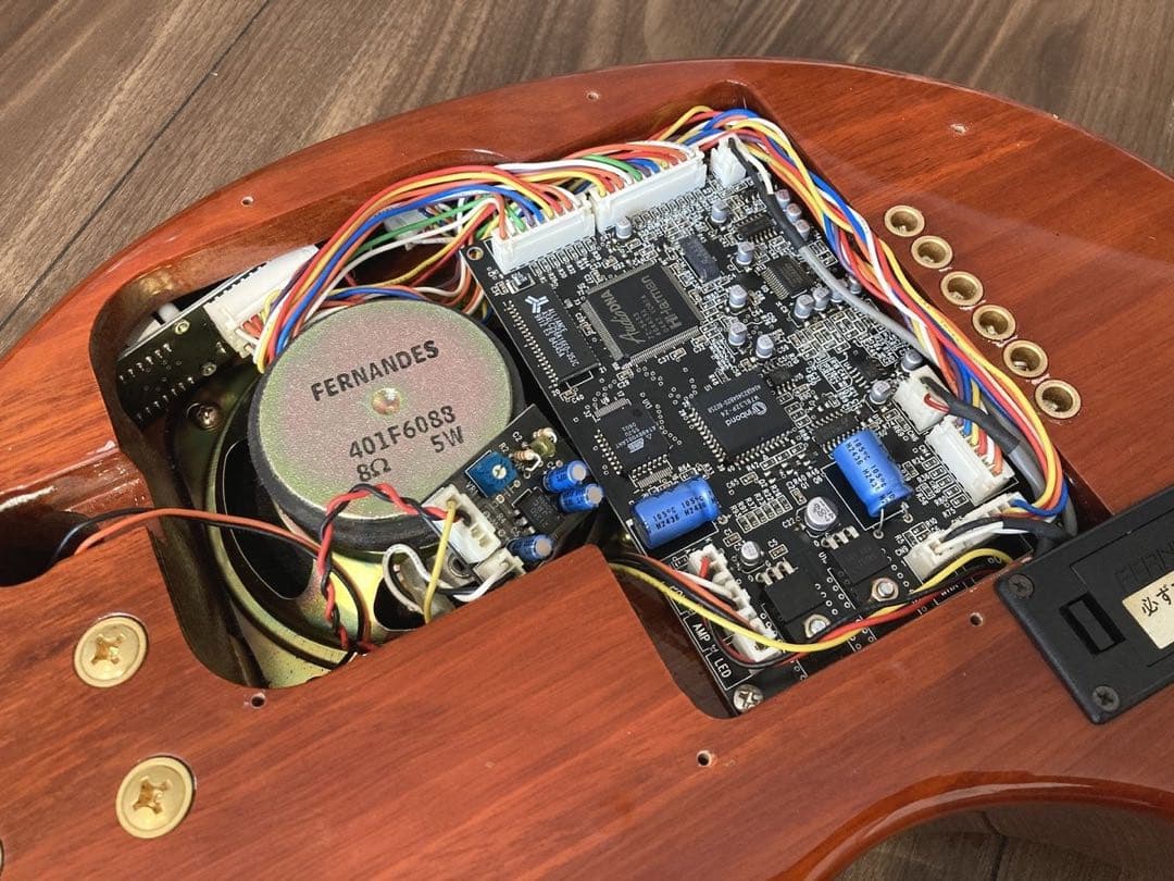 美品 FERNANDES DIGI-ZO HYPER WR ZO-3 改良済み