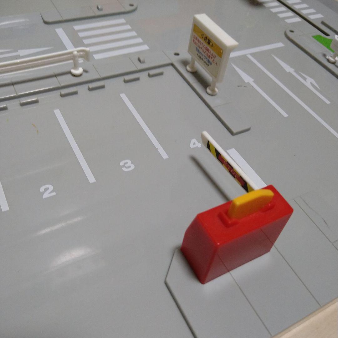 トミカ　ソーラータウン　おおきな交差点　プラキッズ　セット