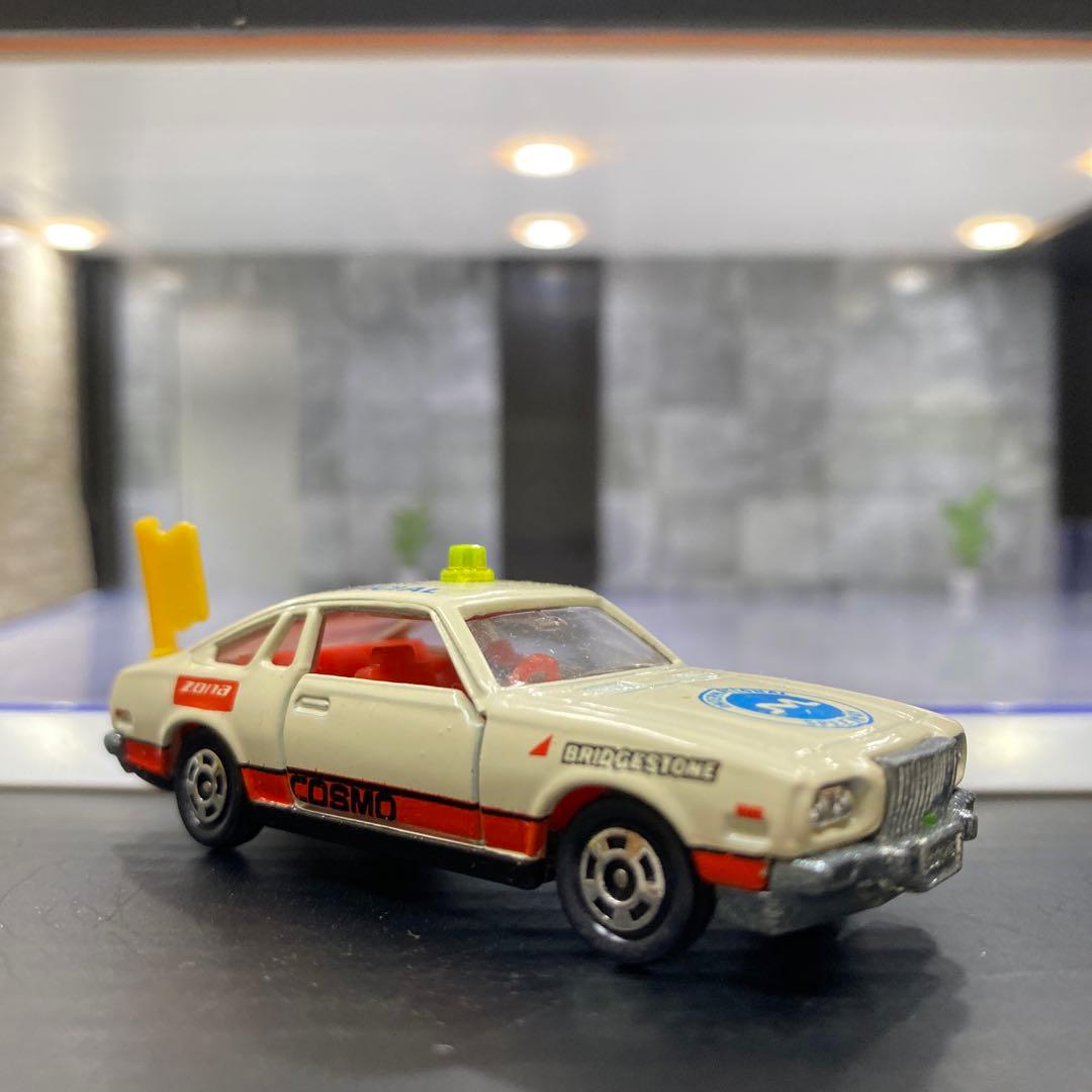 トミカ　サバンナ　コスモＡＰ　２台セット