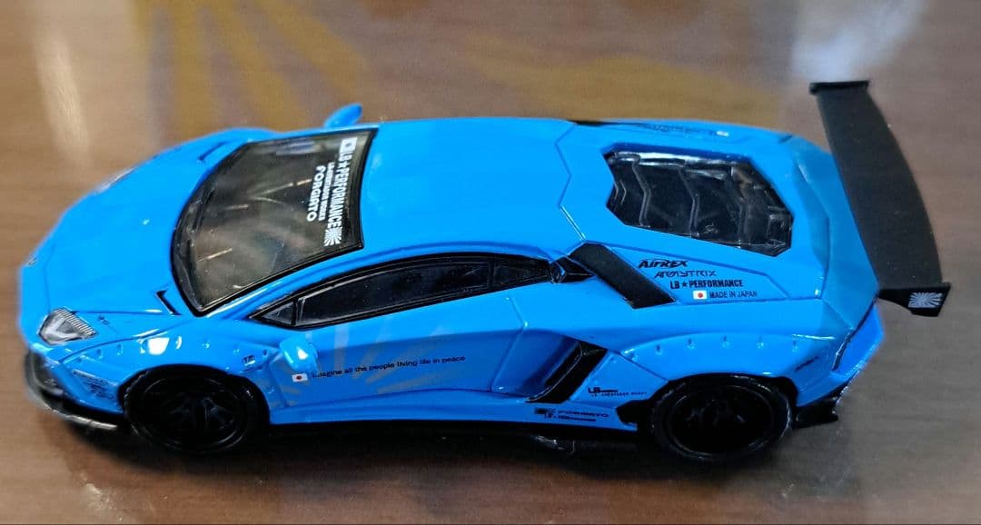 ミニカー LBWorks Lamborghini Aventador Light Blue
