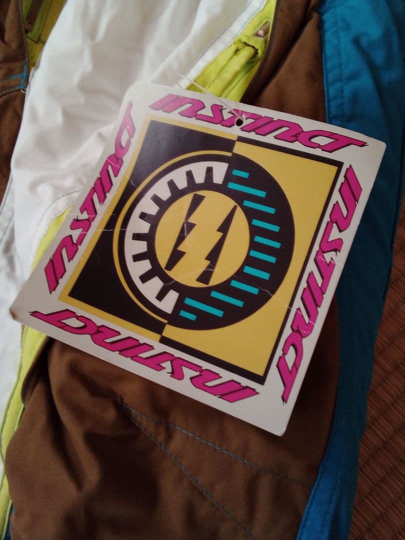 新品未使用　TAION マルチカラー スキーウェア　L　紫、青、黄、オレンジ