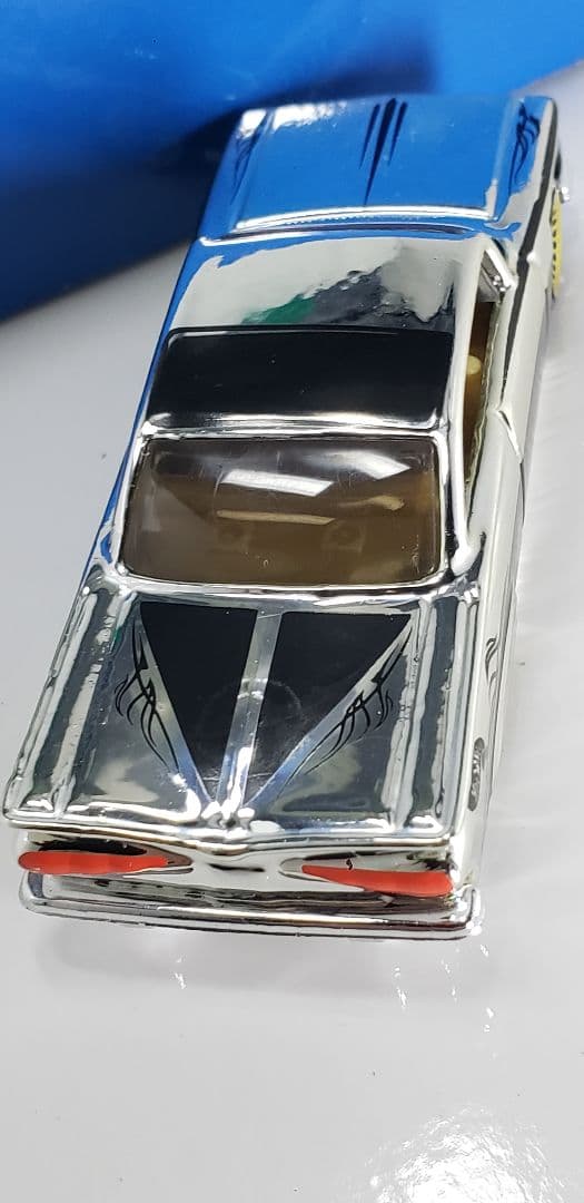 K·B toys限定 ホットウィール 'メタル 仕様 1/64 ミニカー 2台