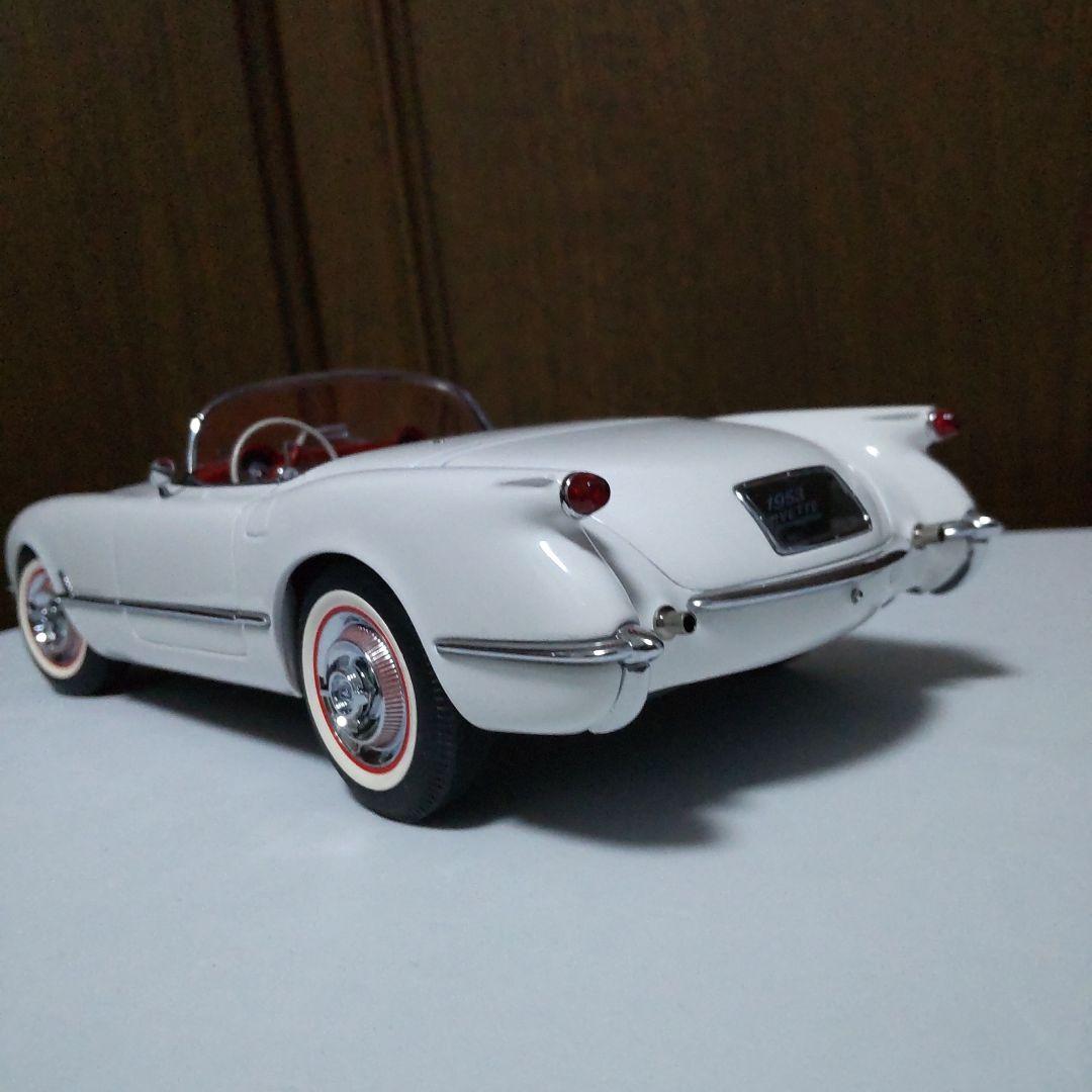 シボレー コルベット 1953 ホワイト 1/18 オートアート