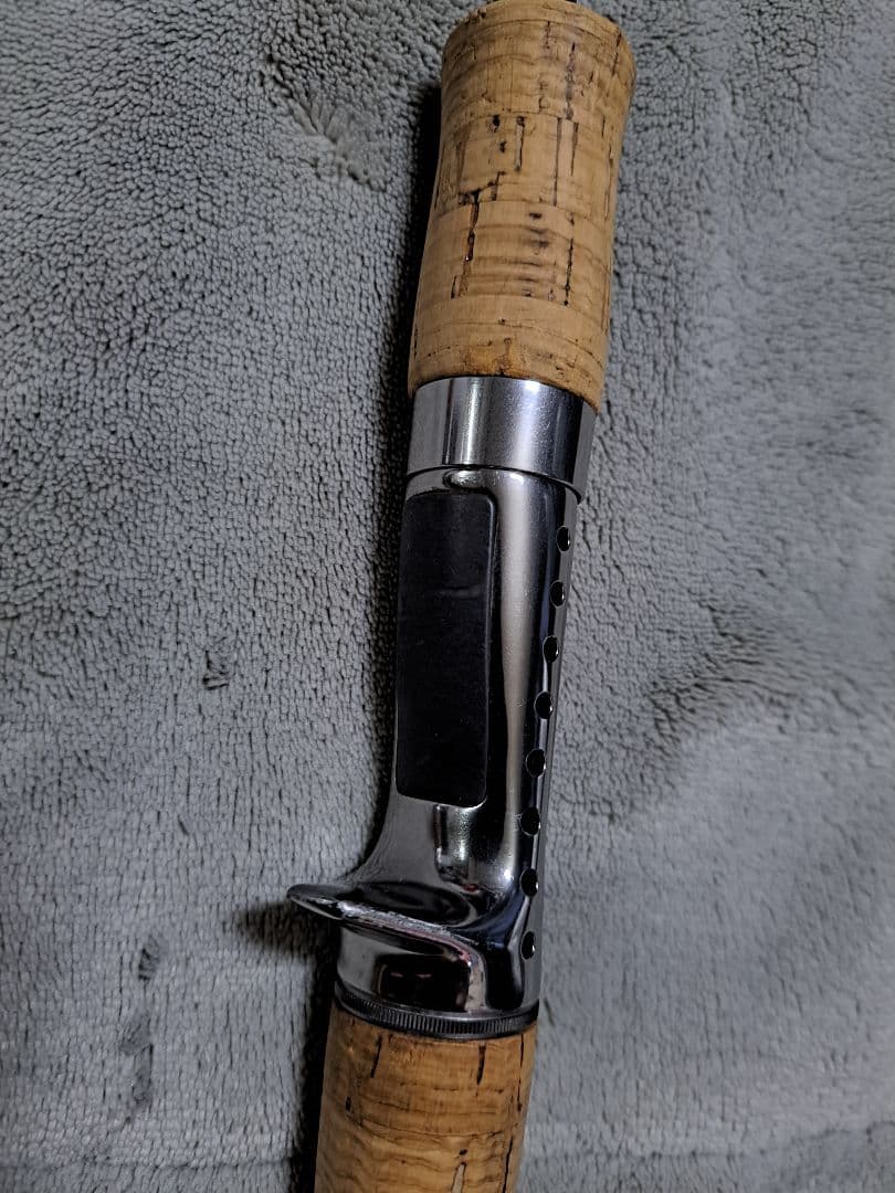 スコーピオンシャウラ1602SSと1600SSの２本セット