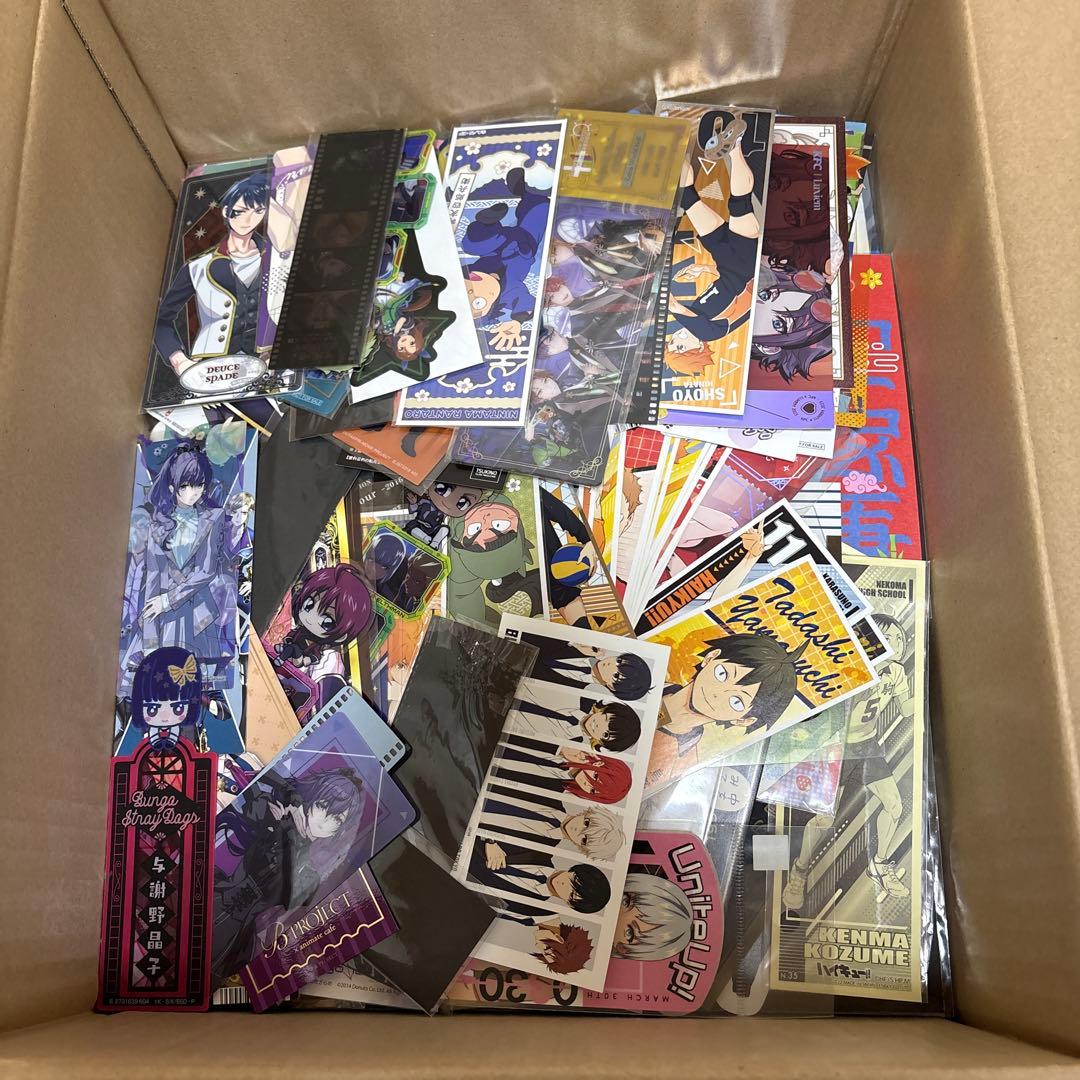 アニメグッズ 大量 まとめ売り 700点以上 ノンジャンル 紙類