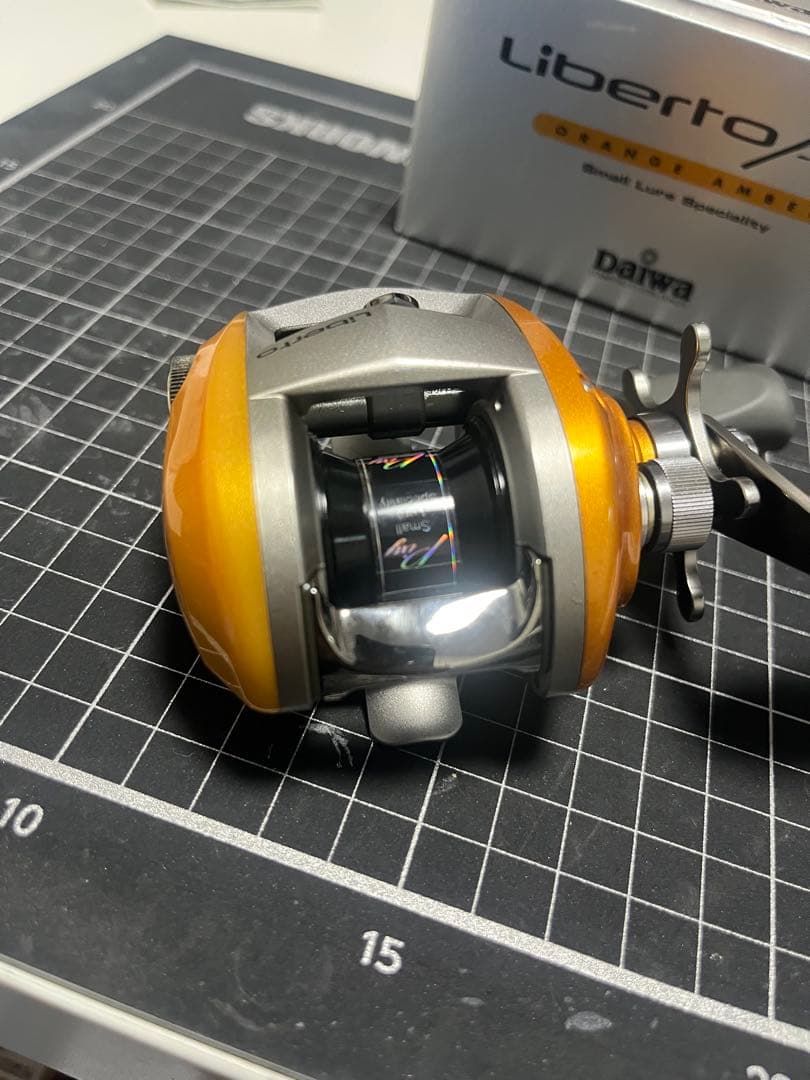 極上美品　リベルトピクシー　オレンジアンバー