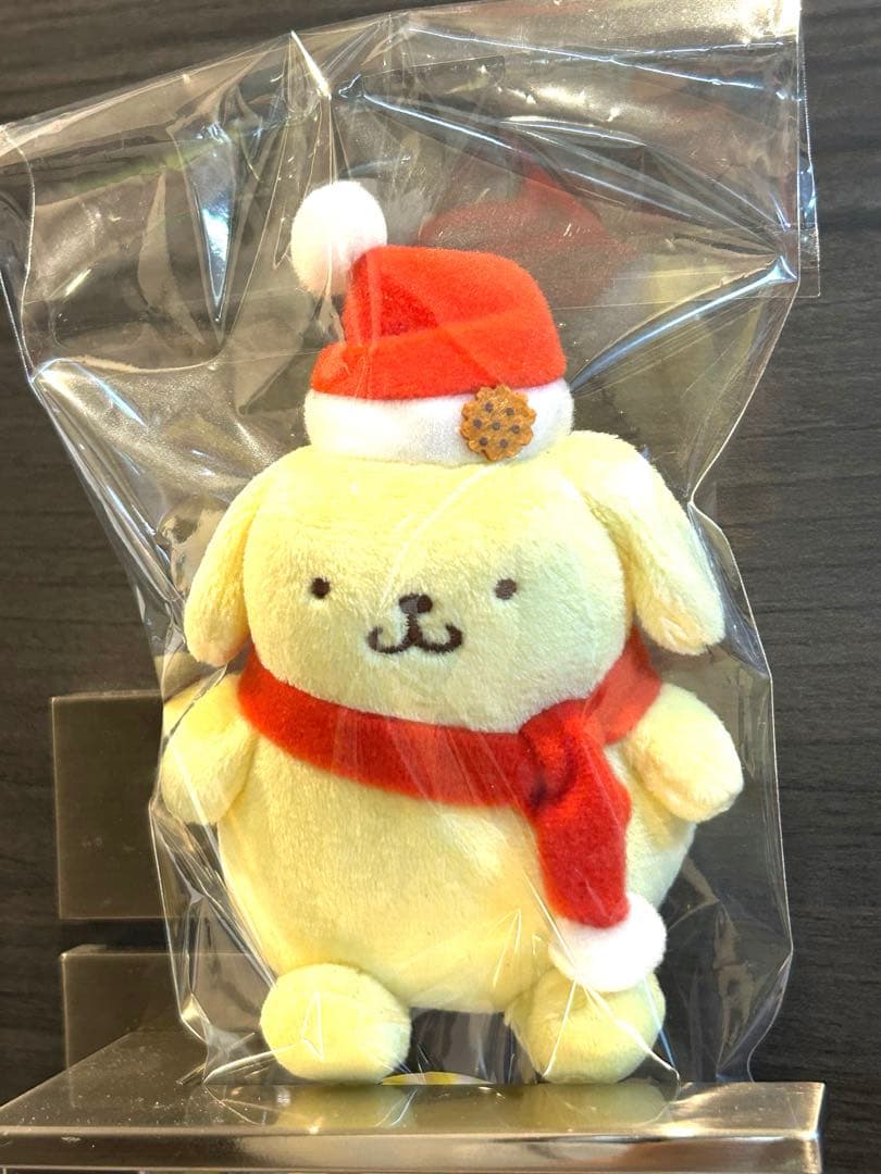 ポムポムプリン　希少　サンタぬいぐるみ