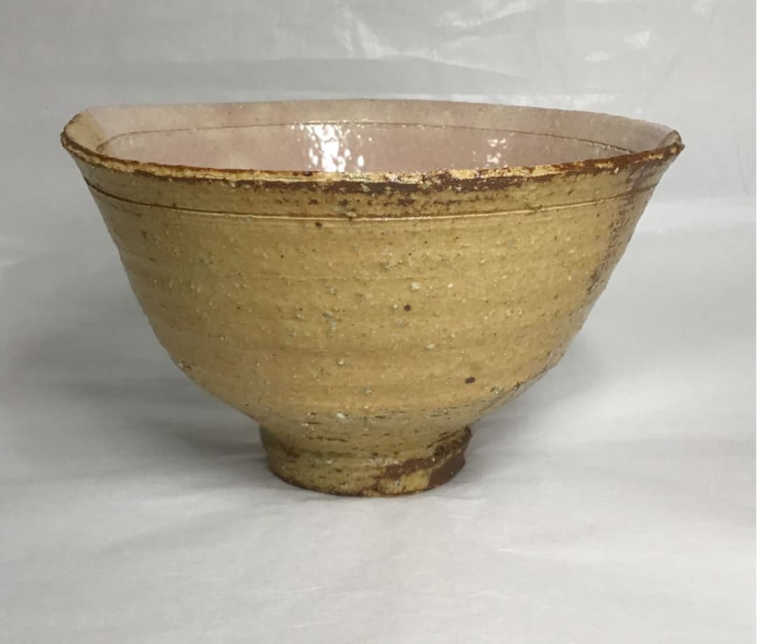 【茶道具】松坂萬古窯 佐久間芳山作 伊羅保片身替茶碗