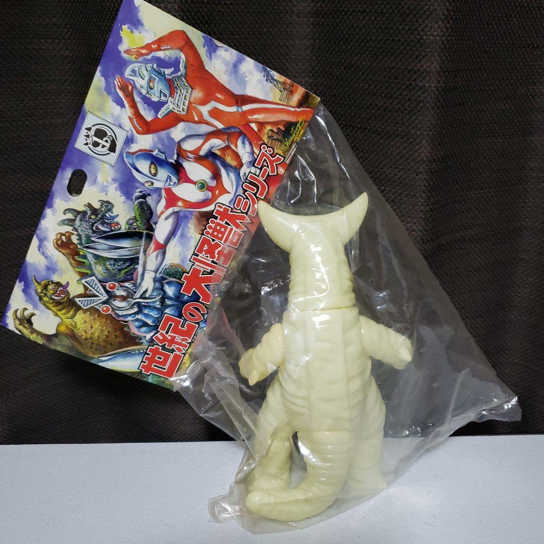 マーミット　ソフビ　ウルトラマン　ゴモラ