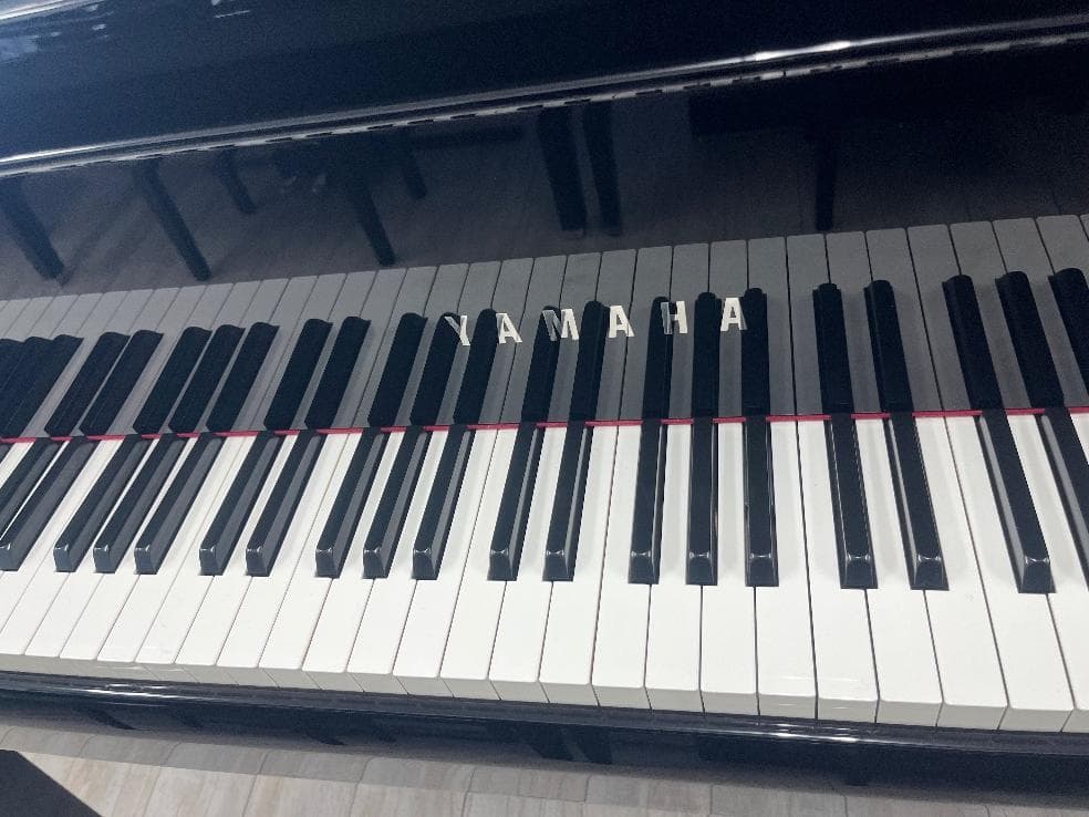 ★81272【電子ピアノ】アバングランド　YAMAHA　N2　11製