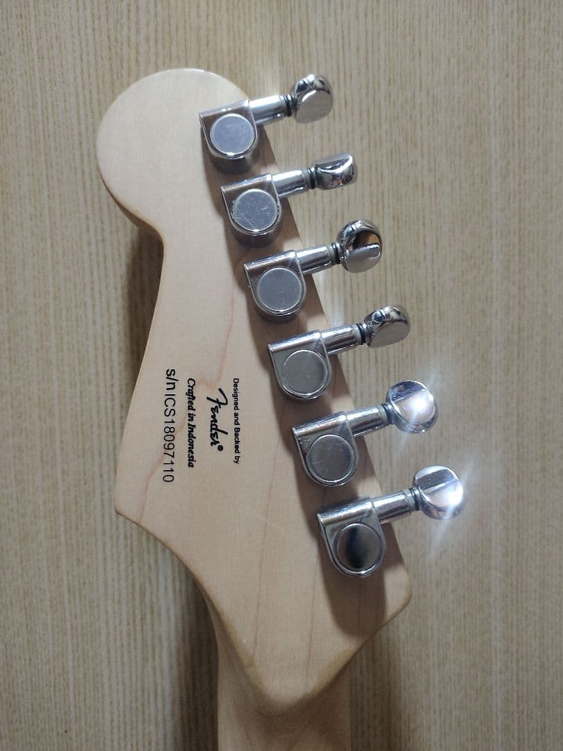 Squier ストラトキャスターミニ　ソフトケース付き 中古品