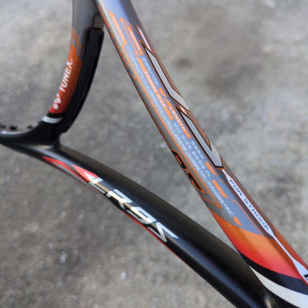 【未使用品】ソフトテニスラケット　ヨネックス　LASERUSH9S UL1