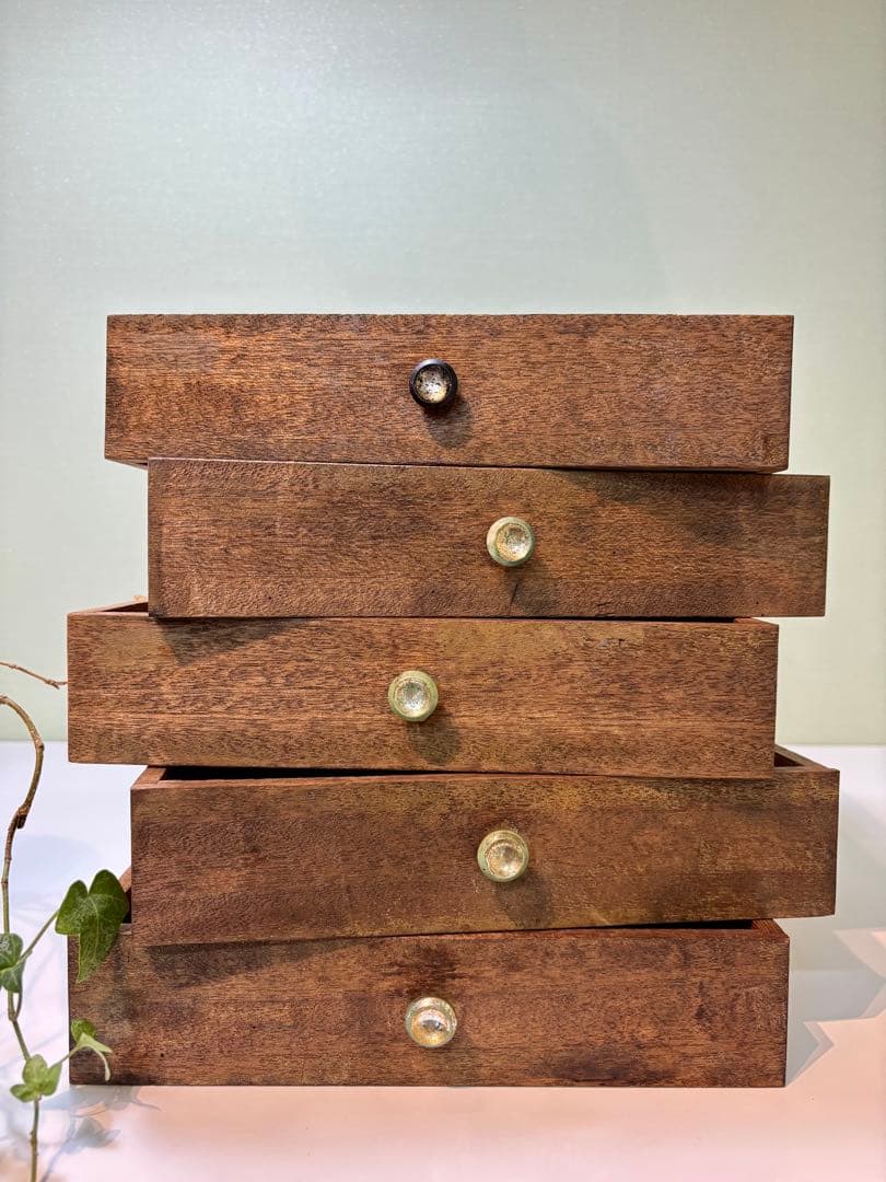 木味の小引き出し5段 レトロインテリア収納　レトロ雑貨好きに