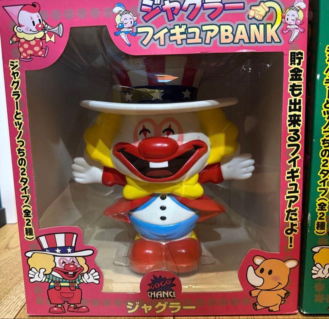 ジャグラー巨大フィギュア貯金箱