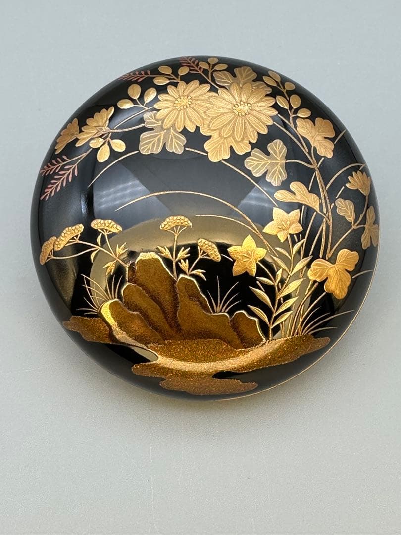 明窪田　茶道具　香合　熊野一寛　秋草蒔絵