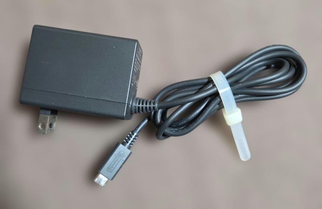 【美品】Nintendo Switch 青/赤 ニンテンドースイッチ 任天堂