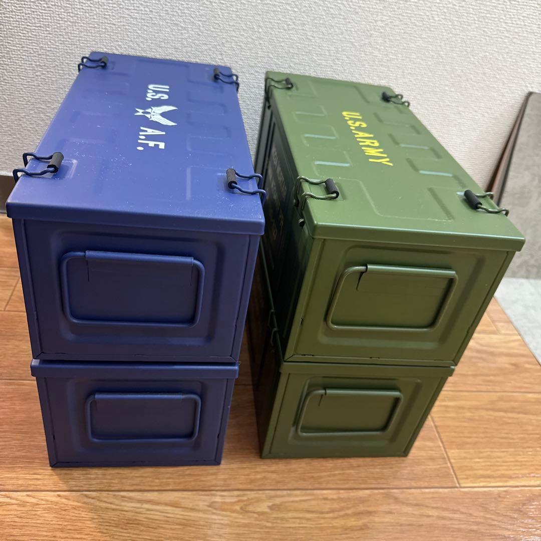 米軍の弾薬箱風CDケース×4