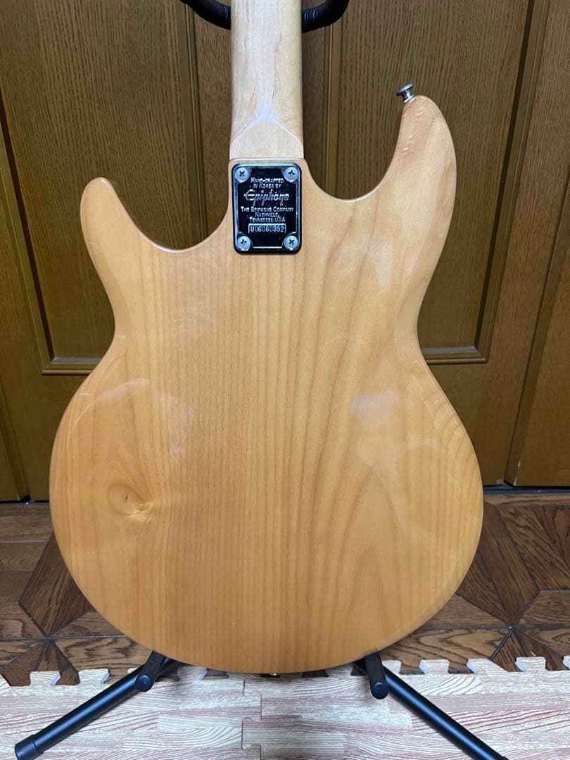 美品　Epiphone Ripper Bass