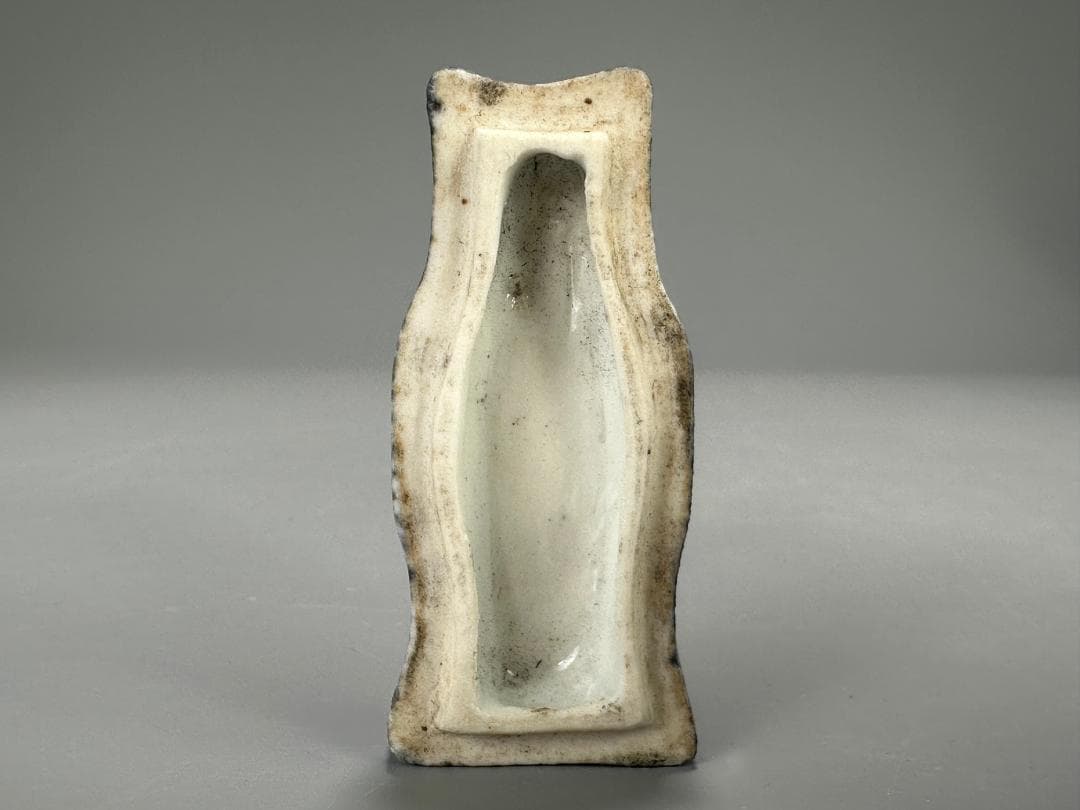 中国美術　清朝　清時代　青花花卉文　玩字款　香合　染付蓋物　香道具　唐物　古物