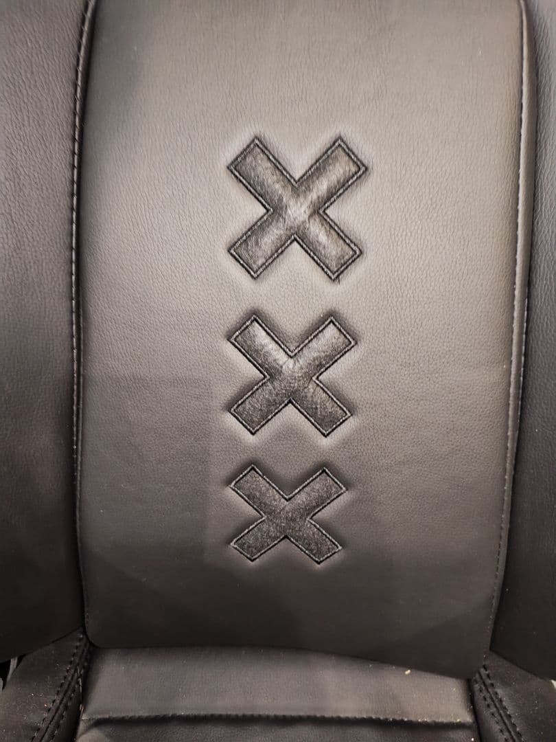 PLAYSEAT x Amsterdam AJAX コラボ アヤックス サッカー