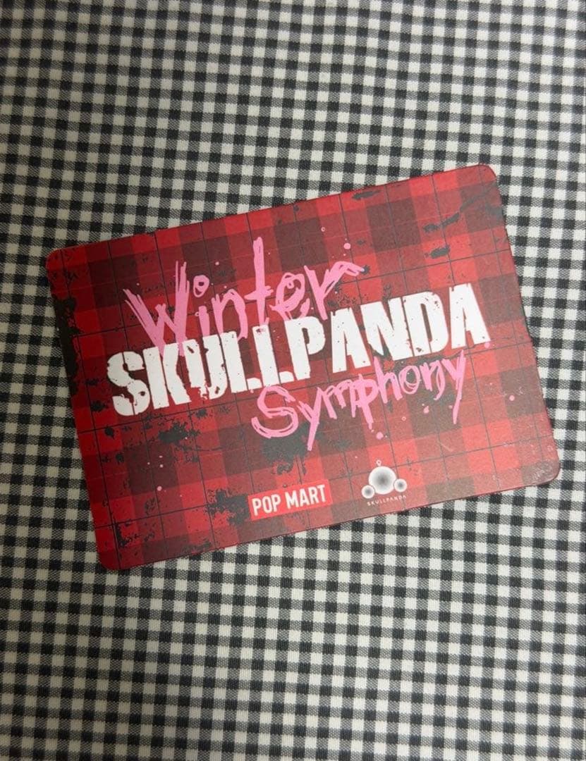 POPMARTスカルパンダWinter Symphonyぬいぐるみ シークレット