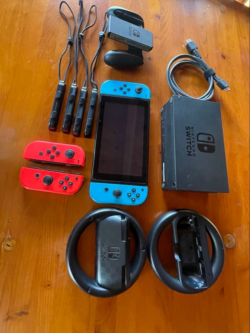 Nintendo Switch ネオンブルー/ネオンレッド本体 付属品