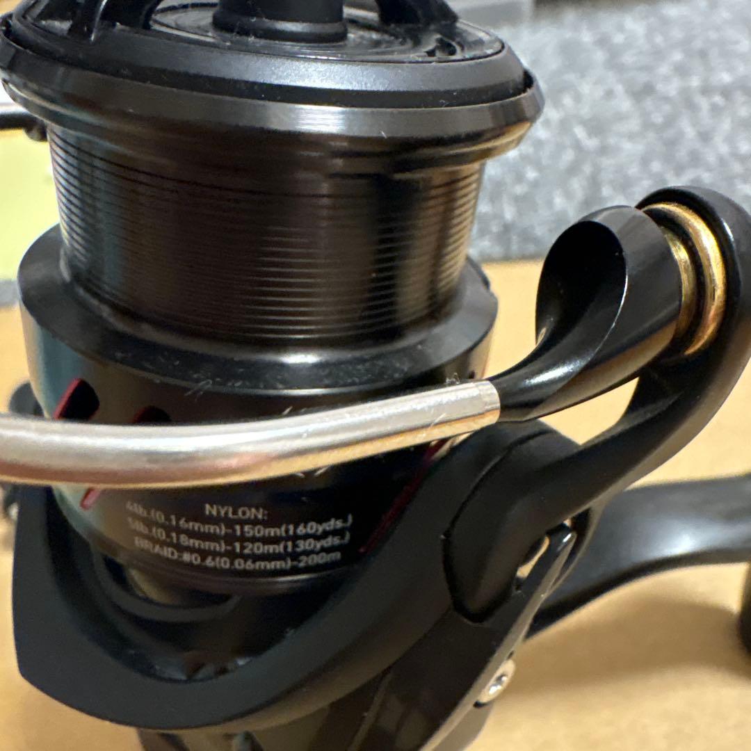 ［人気リール］ ダイワ　18タトゥーラLT 2500S-XH