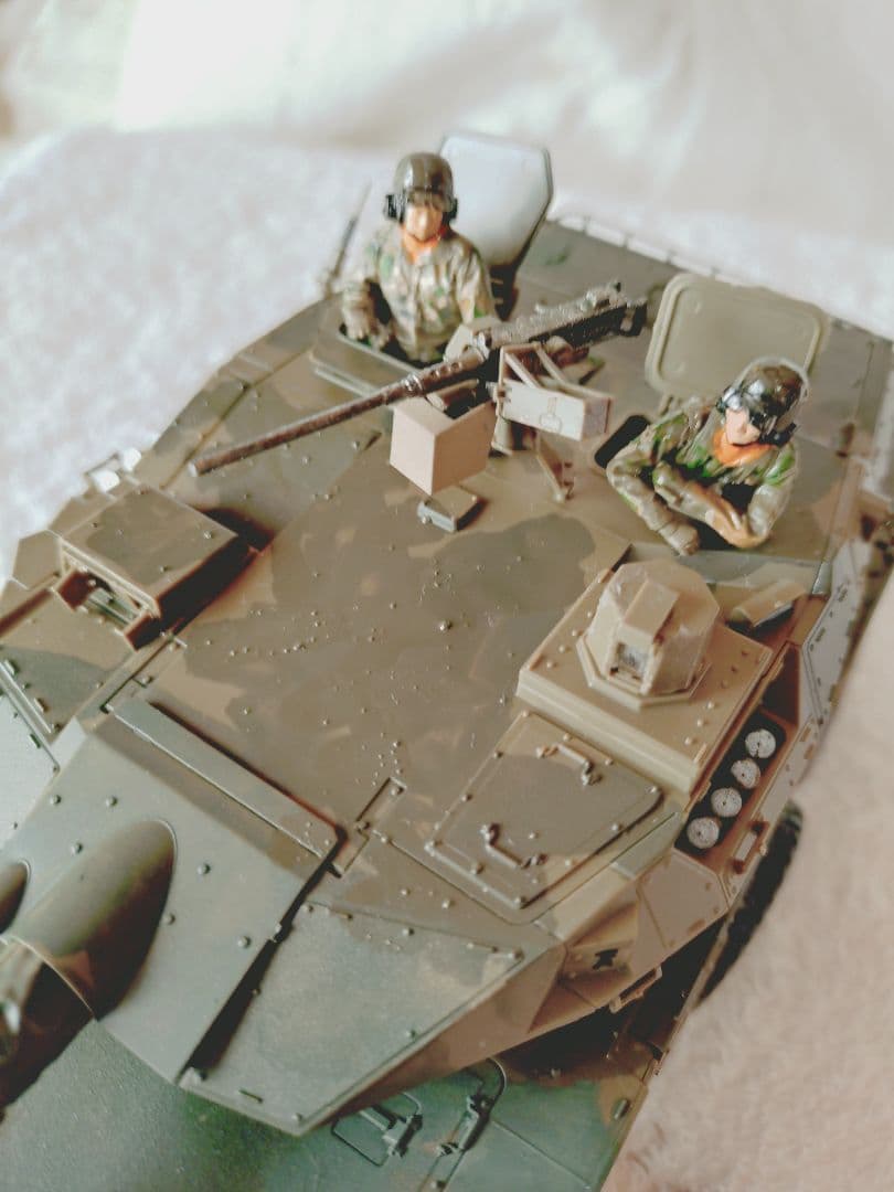 新春セール！陸自機械化師団第七師団の要10式戦車機動戦闘車&へりアパッチ1/35