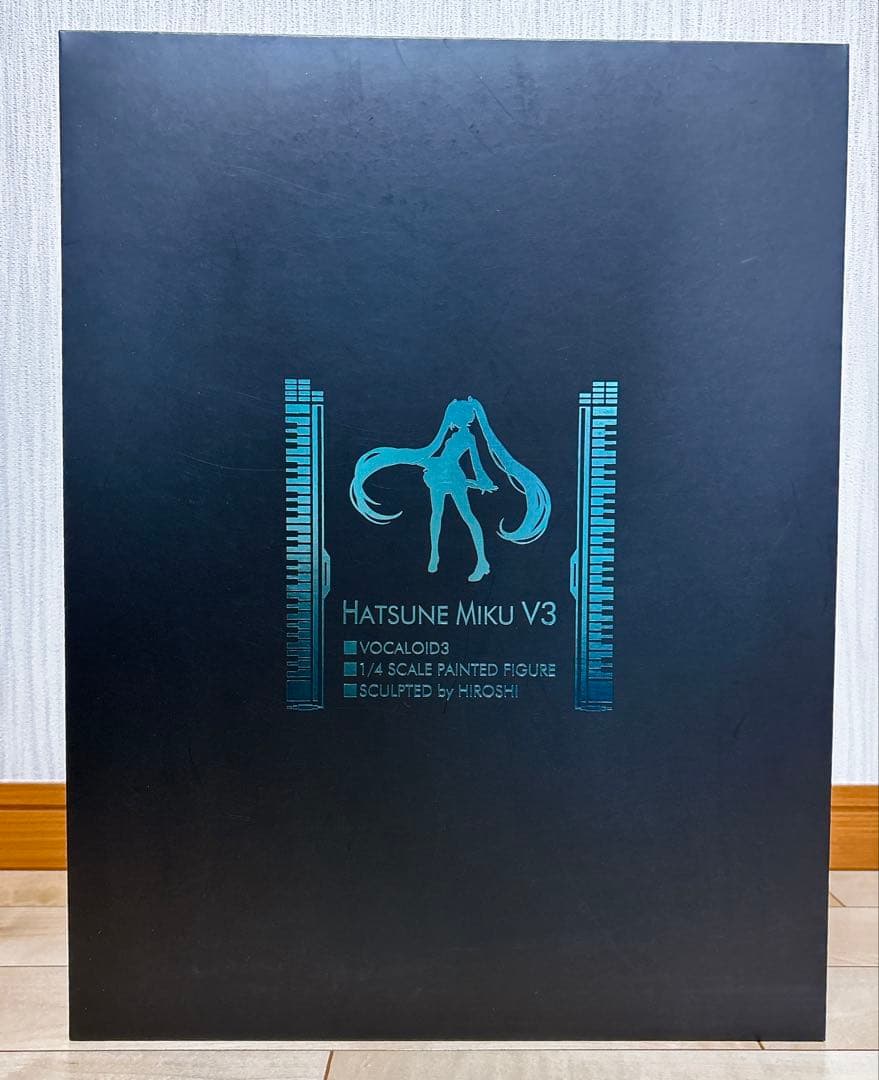 送料込み◎匿名配送◎ 初音ミク V3 1/4スケール　フィギュア