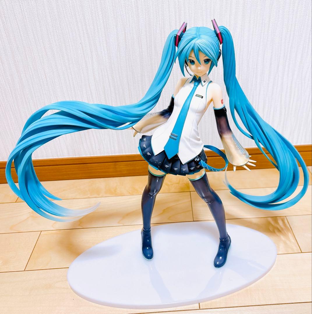 送料込み◎匿名配送◎ 初音ミク V3 1/4スケール　フィギュア