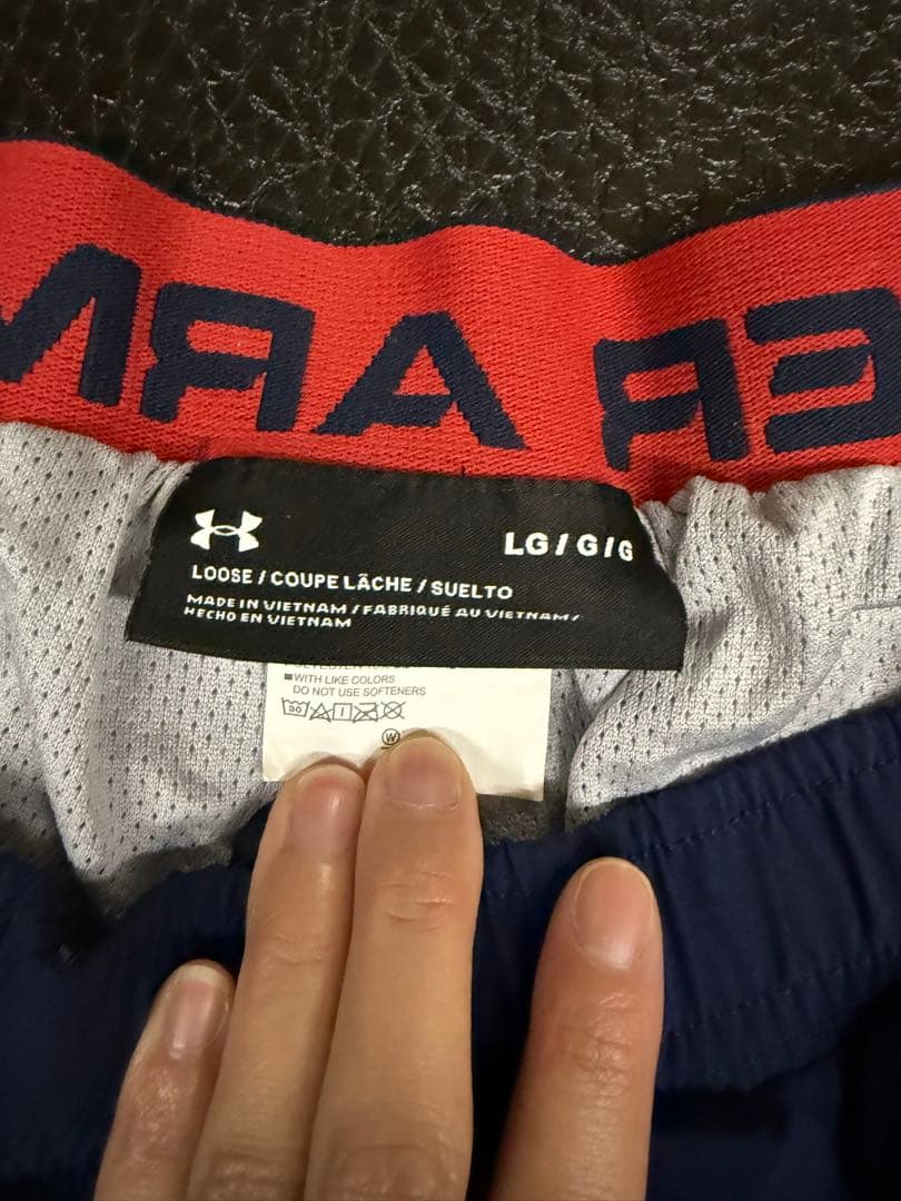 アンダーアーマー UNDER ARMOUR 上下セットアップLGサイズ