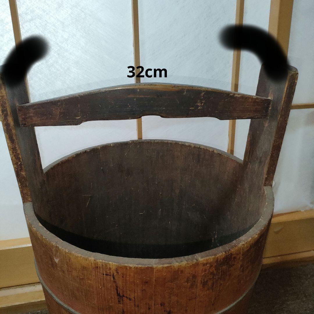 古道具　樽　バケツ　水汲み　水桶　桶　レトロ　ヴィンテージ　木製　木　年代物