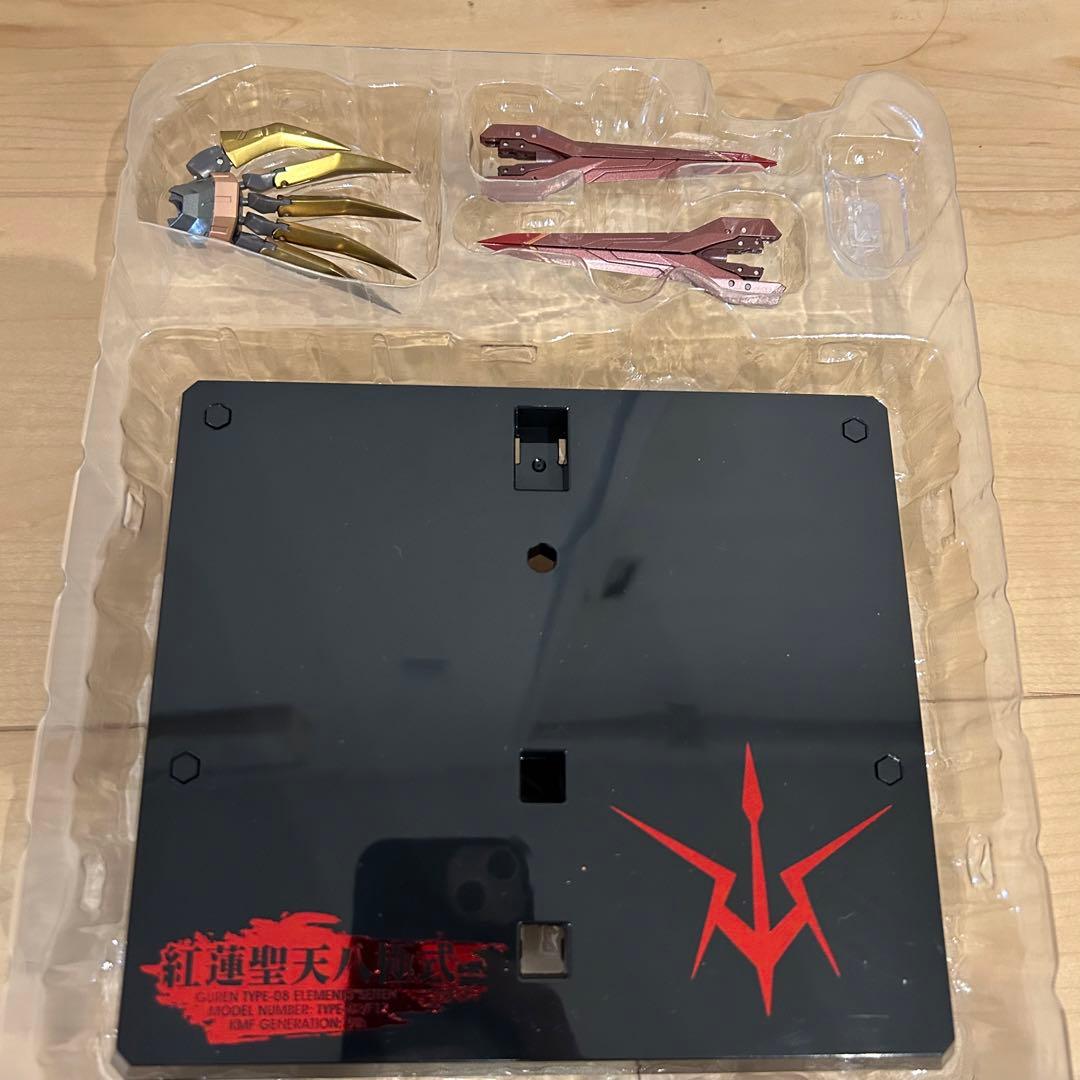 マ*ン様 メタルビルド 紅蓮聖天八極式 ランスロット アルビオン 2体セット