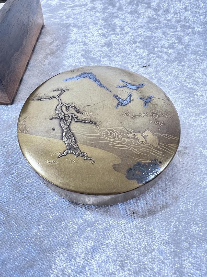 金蒔絵山水紋香箱　江戸期　合せ箱　金銀　富士山　高蒔絵 山と鳥のデザイン