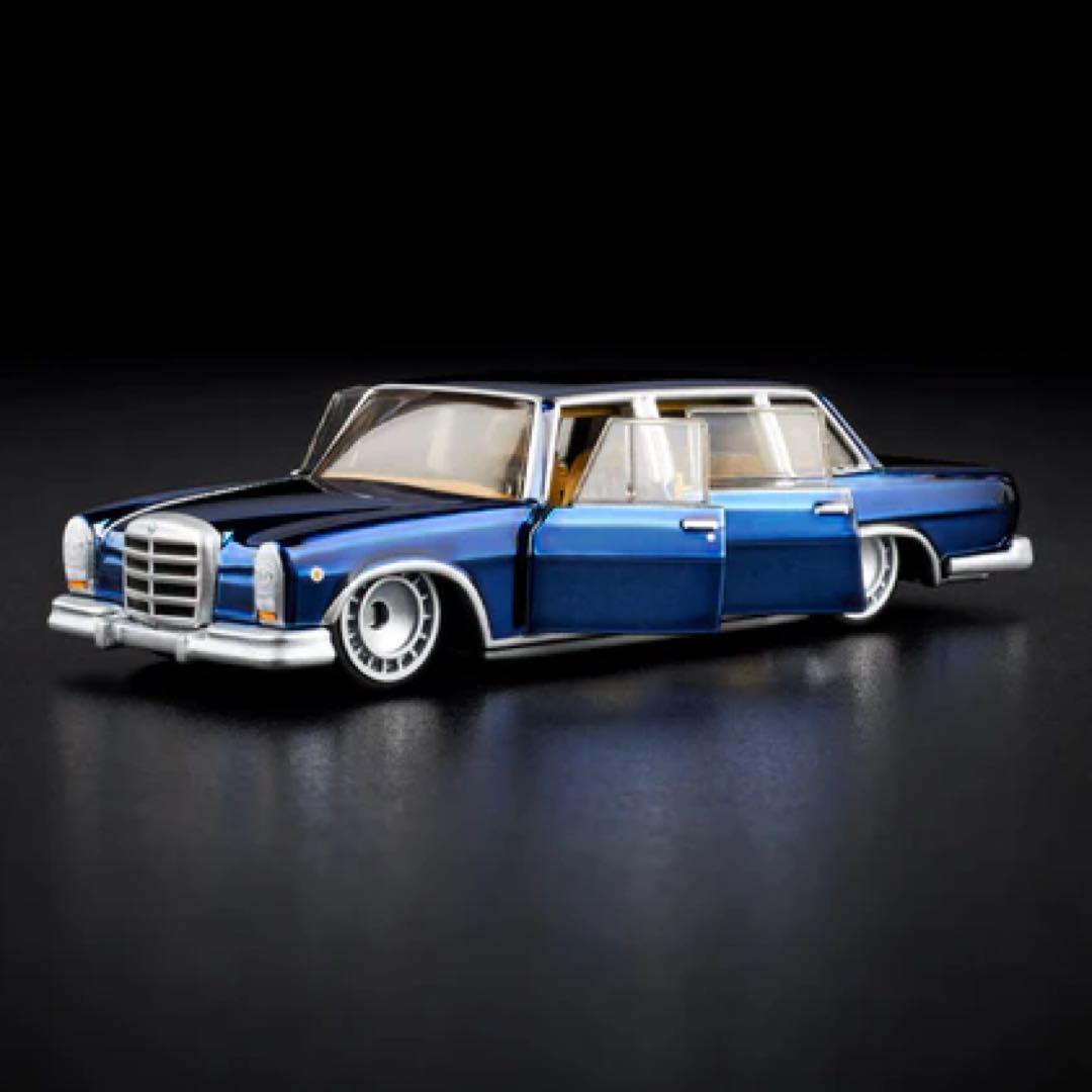 ミニカー Mercedes-Benz 600 1964 RLC