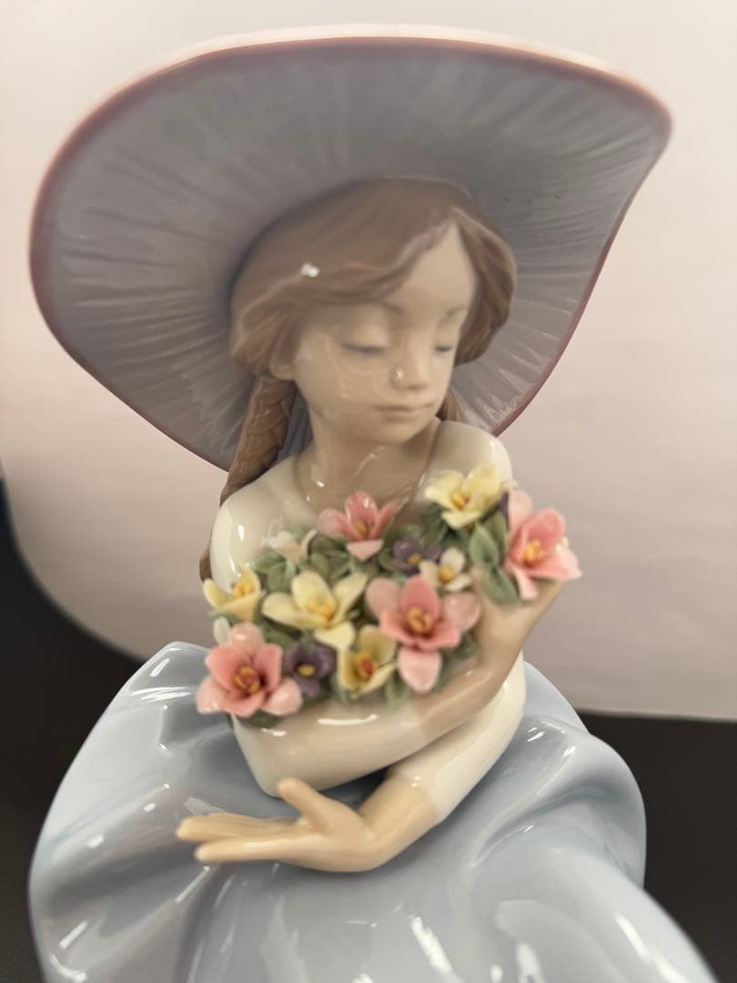 美品 LLADRO 花の香りに包まれて　リヤドロ　 陶器製 レア 廃盤品
